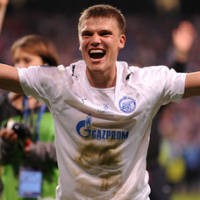 Denisov Tolak Panggilan Hiddink