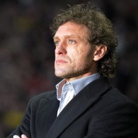 Doll Mundur dari Dortmund