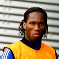 Drogba: Saya Mungkin Bertahan