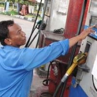 Harga Baru BBM: Premium Rp 6.000, Solar Rp 5.500