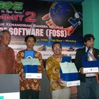 Inilah Para Pendekar Open Source di IGOS Summit 2