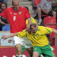 Ceko Salah Pasang Bendera Lawan