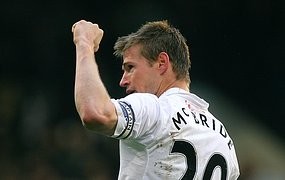 McBride Tinggalkan Fulham