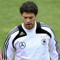 Ballack: Jerman Lolos Fase Grup