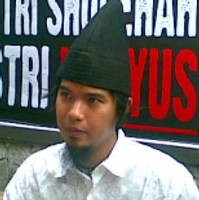 Ahmad Dhani Minum Air Cucian Kaki Ibu