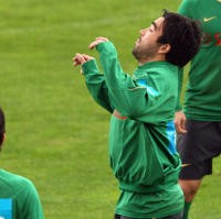 Lini Tengah Portugal Rapuh