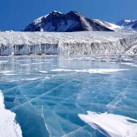 Robot Bantu Kuak Misteri Antartika