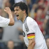 Ballack Tetap Dukung Lehmann 