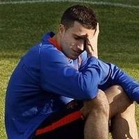 Van Persie Absen di Laga Pertama?