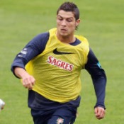 Madrid Menyerah Kejar Ronaldo