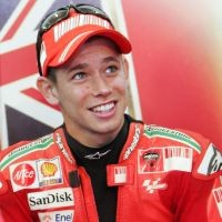 Stoner Girang Ducati Kompetitif Lagi