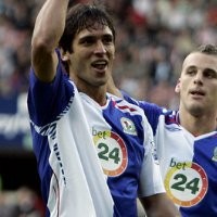 Santa Cruz Ditaksir MU