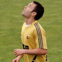 Iniesta Keracunan Makanan