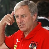 Kiper Austria, Belajarlah dari Kahn