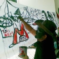 Menggambar Karikatur Dampak Kenaikan BBM di Balai Kota