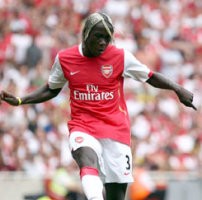 Arsenal Perpanjang Kontrak Sagna