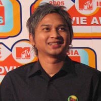 Lembu Club Eighties Belum Siap Bicara Pertunangan