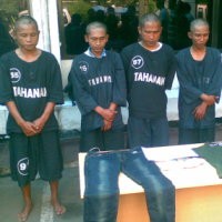 Nonton BF dan Pengangguran Alasan IS Memperkosa