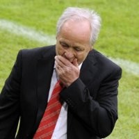 Pikiran Terbelah Koebi Kuhn