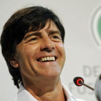 Low Kantongi Kekuatan Polandia