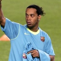 City Terus Kejar Ronaldinho