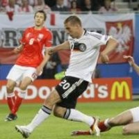 Der Panzer Sementara Unggul 1-0