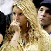 Jessica Simpson Gandeng Pacar di Album Baru