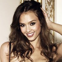 Jessica Alba Namai Anak Honor