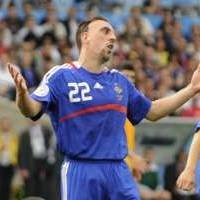 Domenech: Main Buruk Karena Gugup