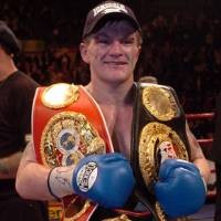 Ditantang De La Hoya, Hatton Menolak