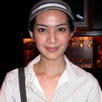 Ladya Cheryl Cium-cium Pacar Kinaryosih