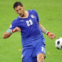 Cedera, Materazzi Diragukan Tampil