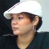 Dewi Sandra dan Sepakbola untuk Perempuan