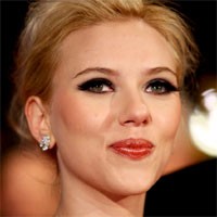 Scarlett Johansson-Obama Sahabat Pena
