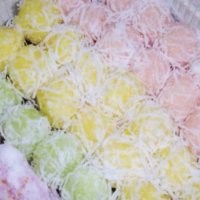 Manis Lembut Kelepon Manado