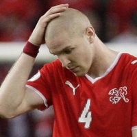 Portugal Juara Grup, Swiss Masuk Kotak