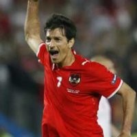 Austria Perpanjang Nafas