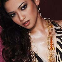 Jadi Putri, Agni Pratistha Tolak Main Film