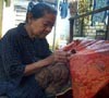 Perajin Batik Gedhok Tuban Terancam Punah