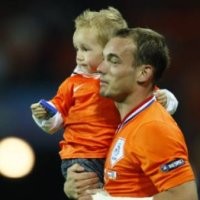 Sneijder Sang Jenderal Kecil