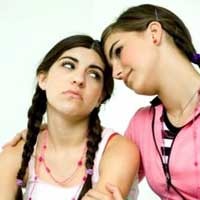 Atasi Kecemburuan dengan Santai