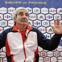 Domenech Mulai Putus Asa