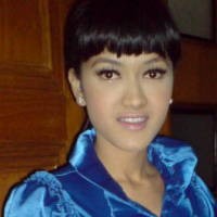 Julia Perez Diminta Meutia Hatta Tampil Anggun