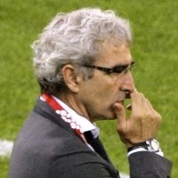 Mundur atau Dipecat, Raymond?