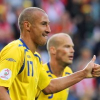 Swedia Dampingi Spanyol 