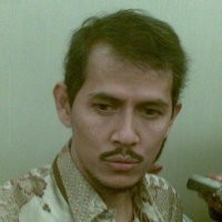 Minyak Tak Lagi Pusat Perhatian