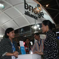 Eksklusivitas Aliansi Bridge Mobile