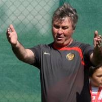 Belanda Tak Gentar Faktor Hiddink