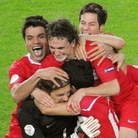 Dramatis, Turki Menangi Adu Penalti