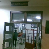 Perampok Gasak Dua Mobil, Pembantu Luka Parah